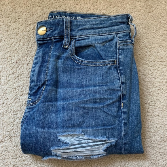 American Eagle Outfitters Denim - AEO Hi-Rise Medium wash ripped jeggings